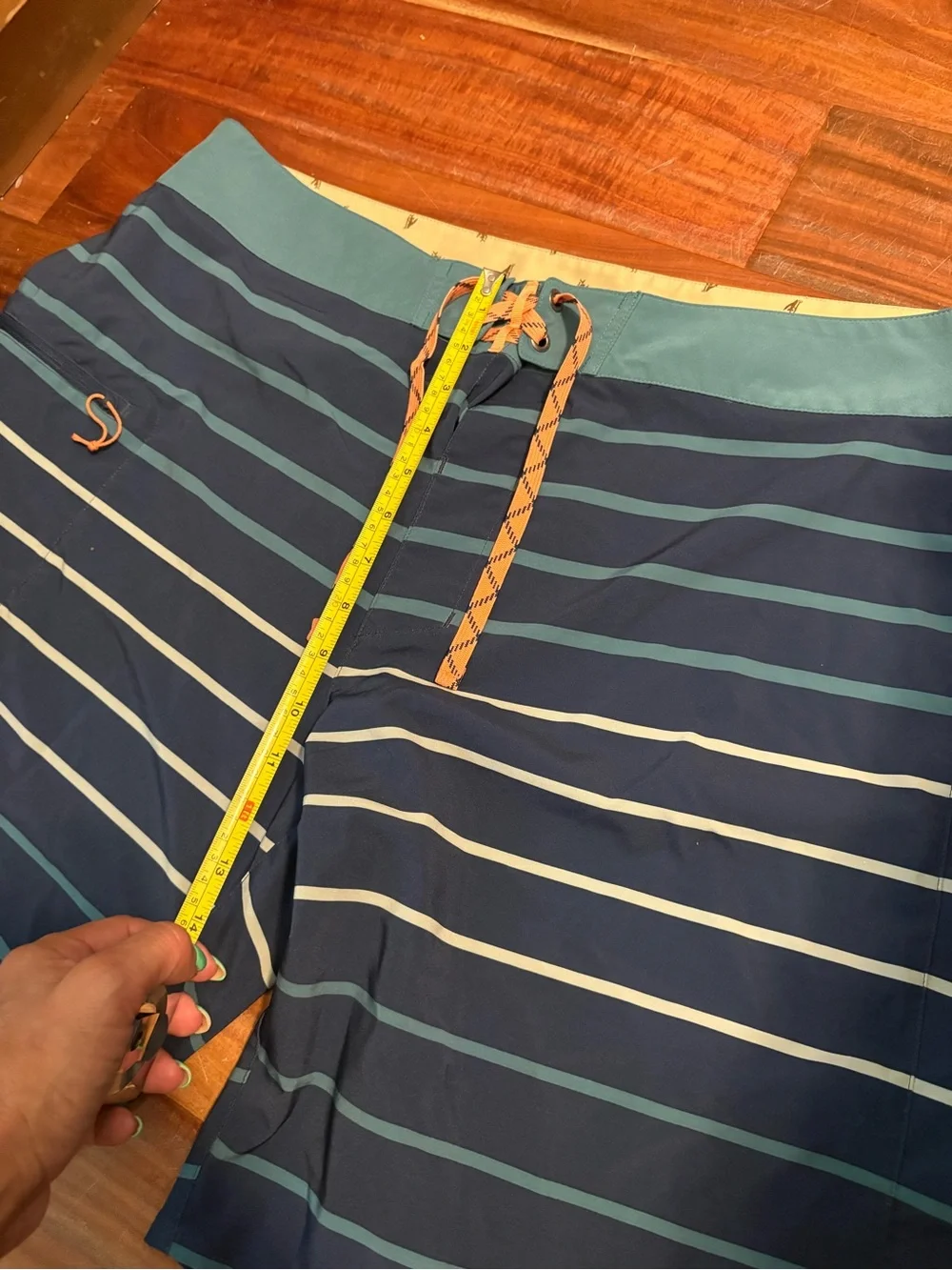 Patagonia Striped Board Shorts Men’s‎ Size 38 Surf Swim Blue Beach (0540)